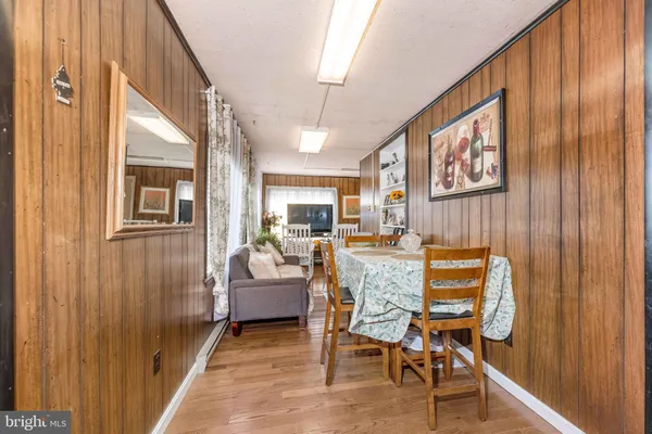 $290,000 | 136 Linglestown Road, Harrisburg, PA 17110