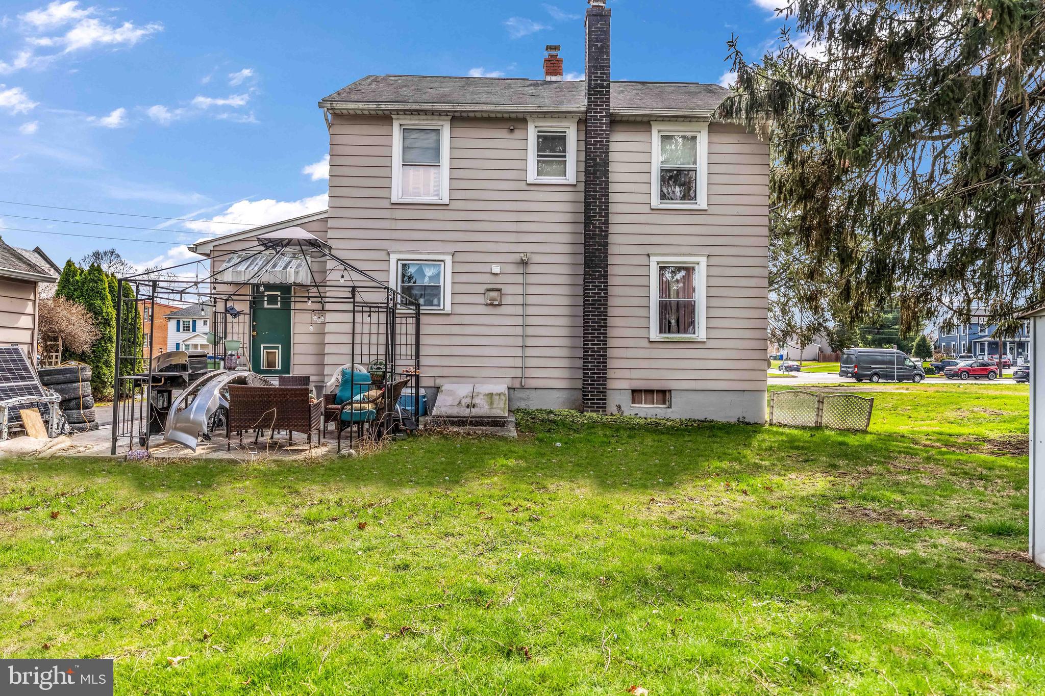 136 Linglestown Road Harrisburg, PA 17110 - Photo 23 of 25 a view of a house with swimming pool and porch