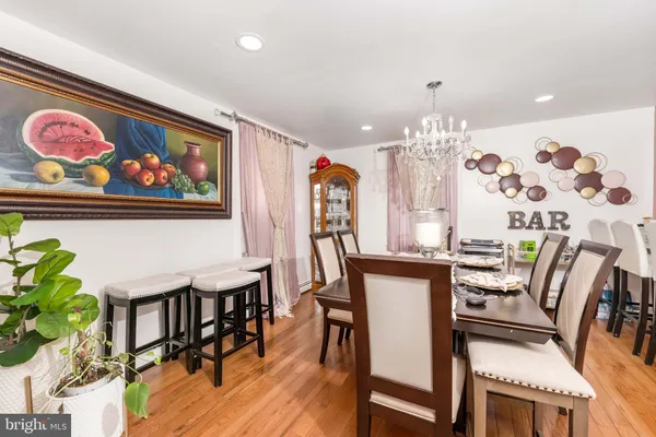 $290,000 | 136 Linglestown Road, Harrisburg, PA 17110