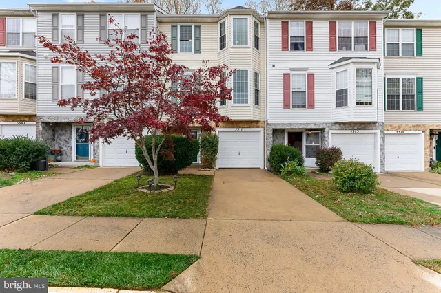 $2,750 | 5311 Yellow Turtle Place, Woodbridge, VA 22193