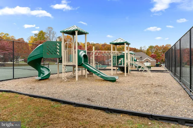 $2,750 | 5311 Yellow Turtle Place, Woodbridge, VA 22193