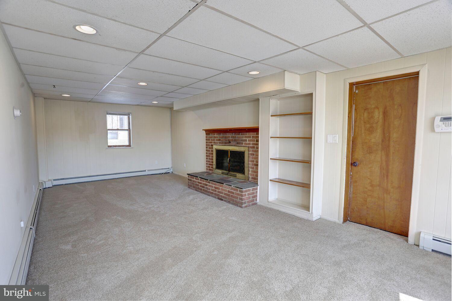 5990 Clover Road Harrisburg, PA 17112 - Photo 27 of 32 Gallery Image 27