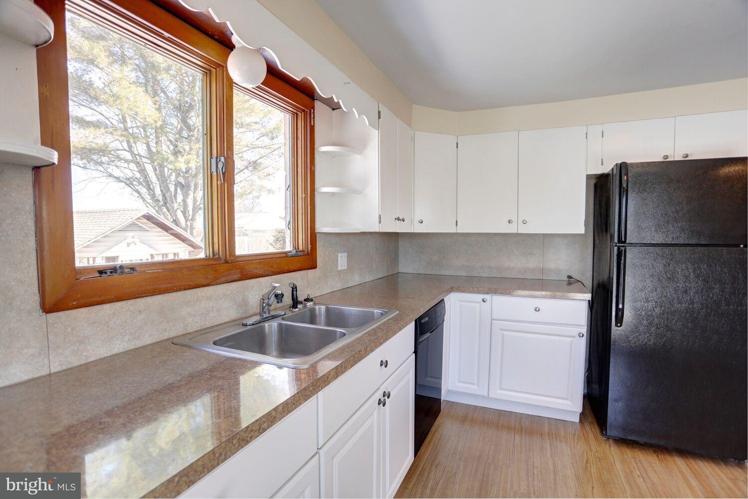 5990 Clover Road Harrisburg, PA 17112 - Photo 7 of 32 Gallery Image 7