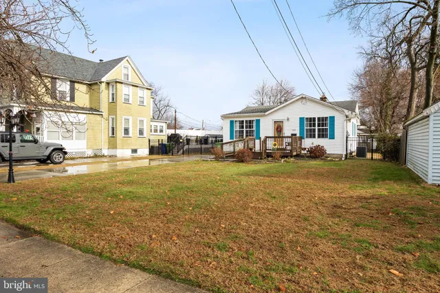 $350,000 | 140 West 5th Street, Palmyra, NJ 08065