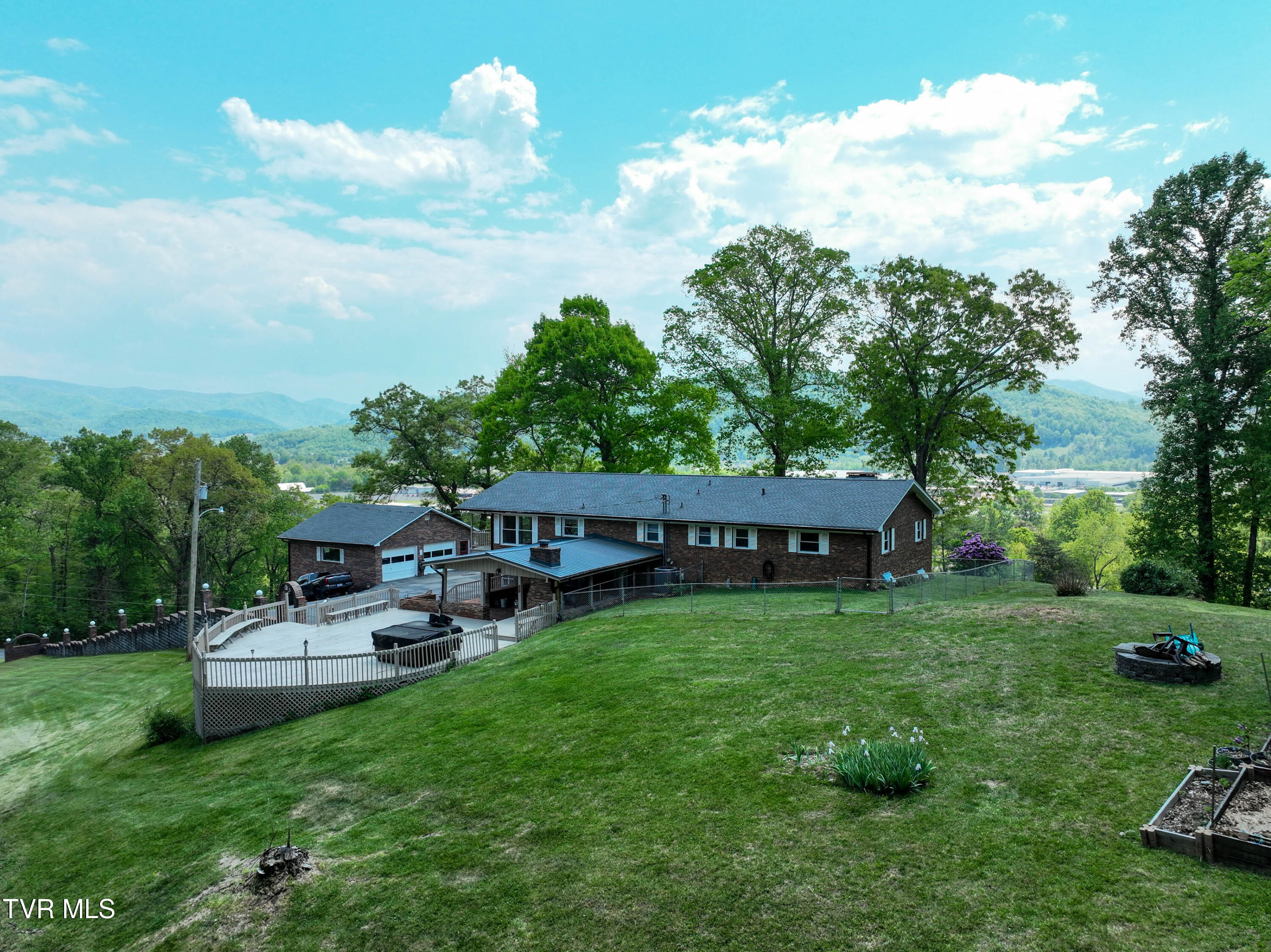 161 Judge Ben Allen Road Elizabethton, TN 37643 - Photo 73 of 88 161 Judge Ben Allen Rd Drone CLEMSON-23