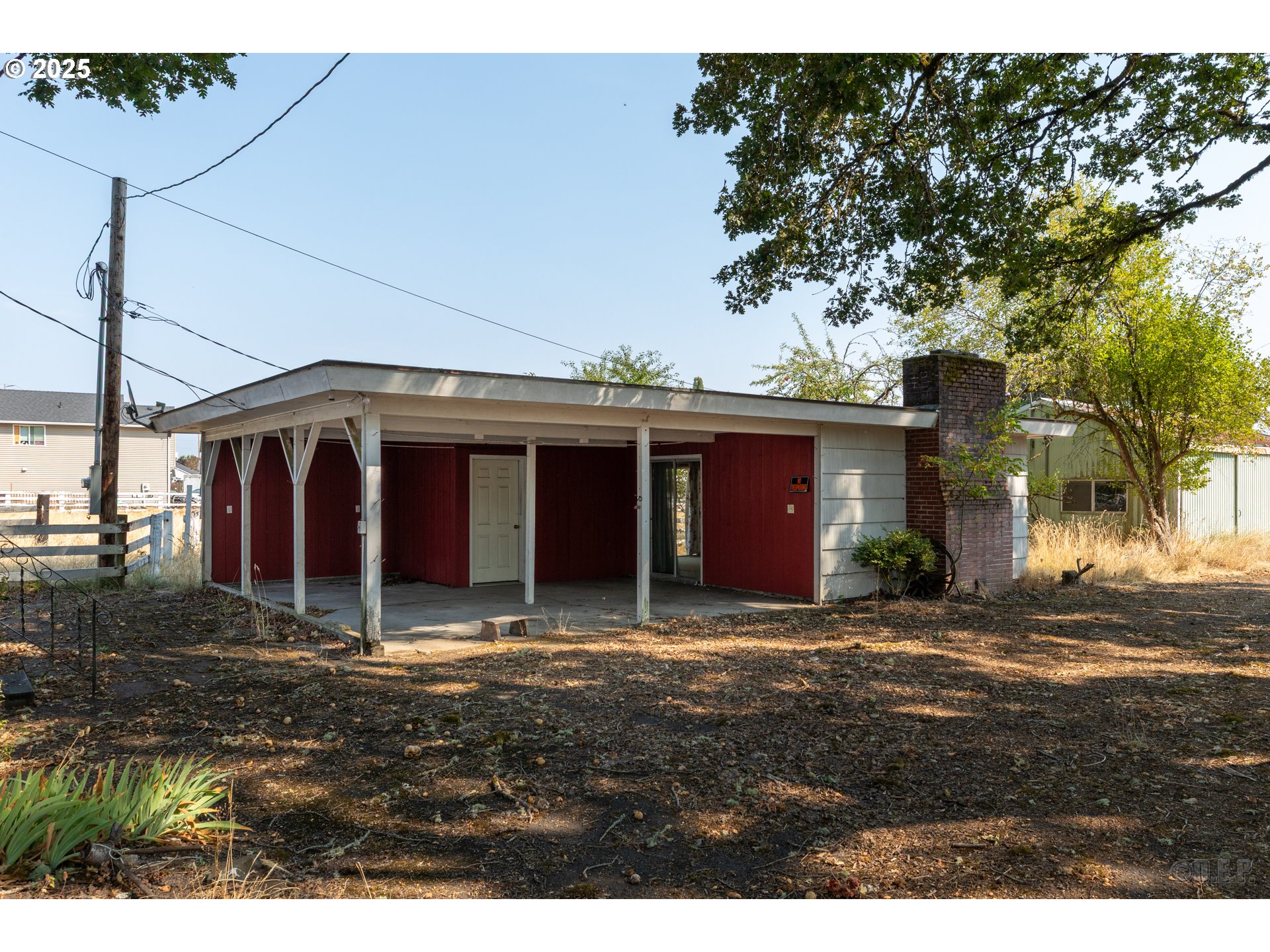 2675 Gable Road St. Helens, OR 97051 - Photo 7 of 10 a view of a house with a yard