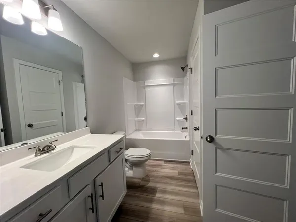 $3,200 | 150 Cruce Lake Court, Hoschton, GA 30548