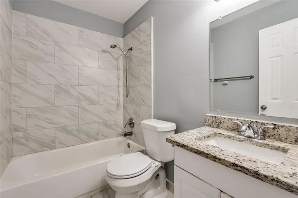 $368,000 | 2306 Lakeland Place, Carrollton, TX 75006