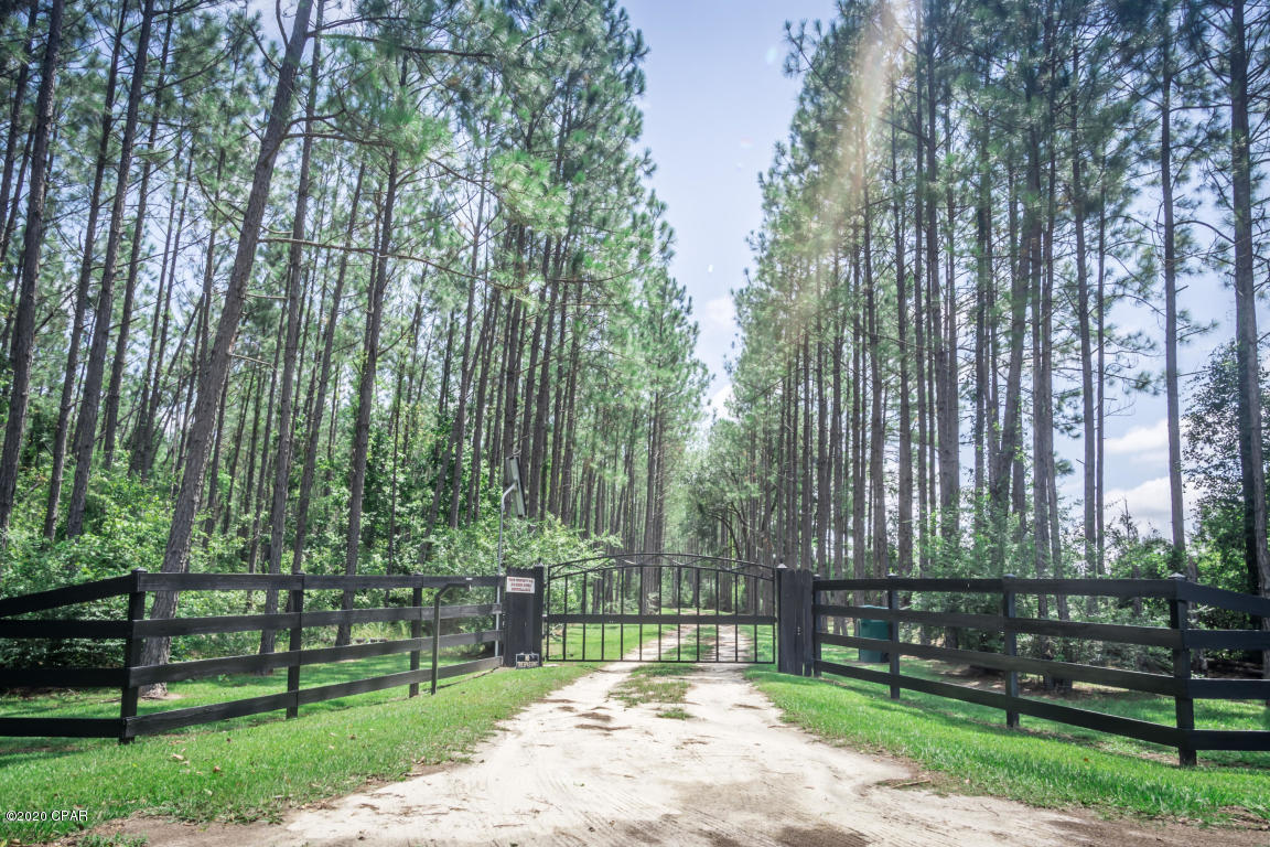 1797 Gainer Road Chipley, FL 32428 - Photo 34 of 47
