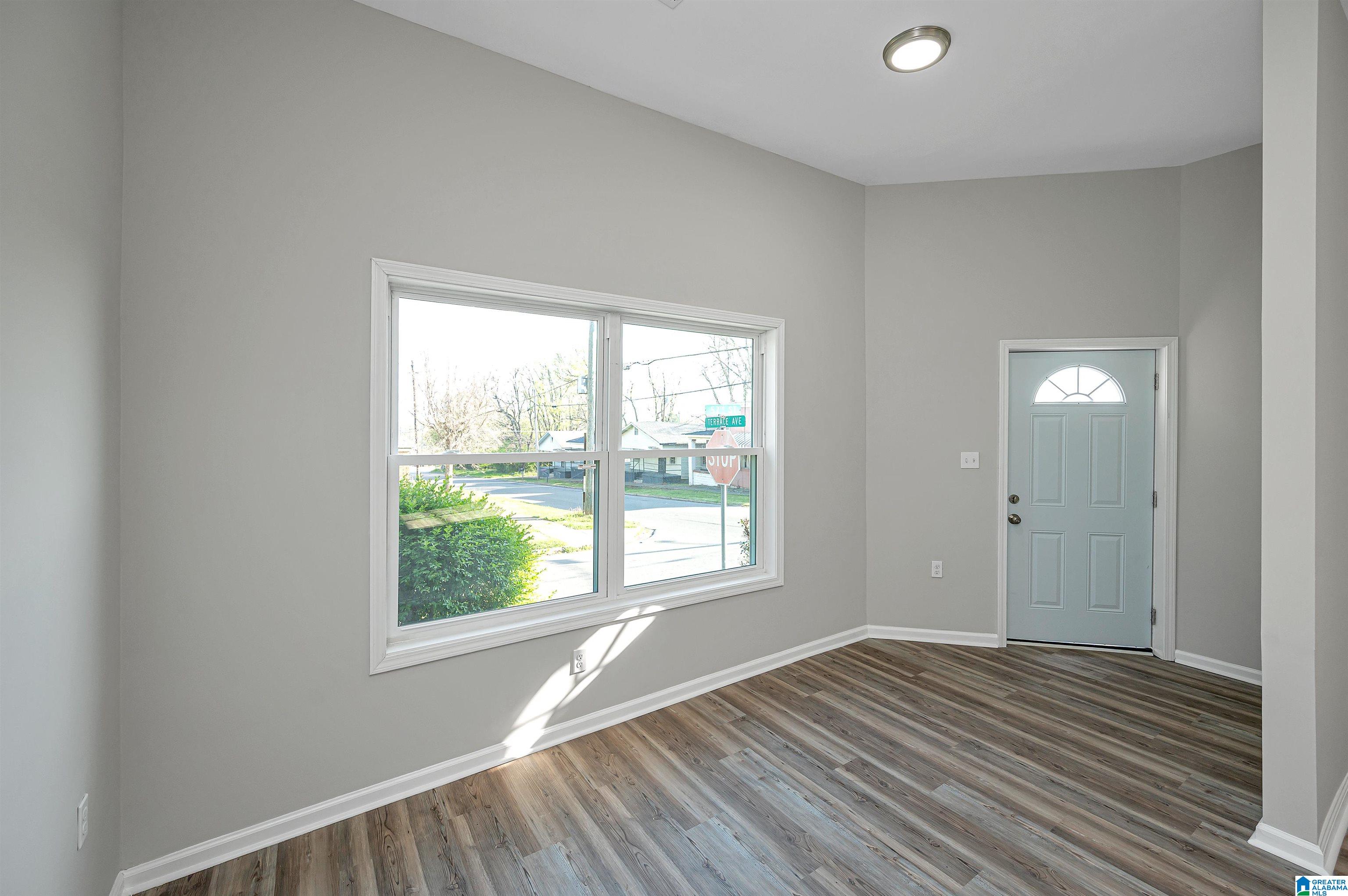131 57th Street Fairfield, AL 35064 - Photo 2 of 14