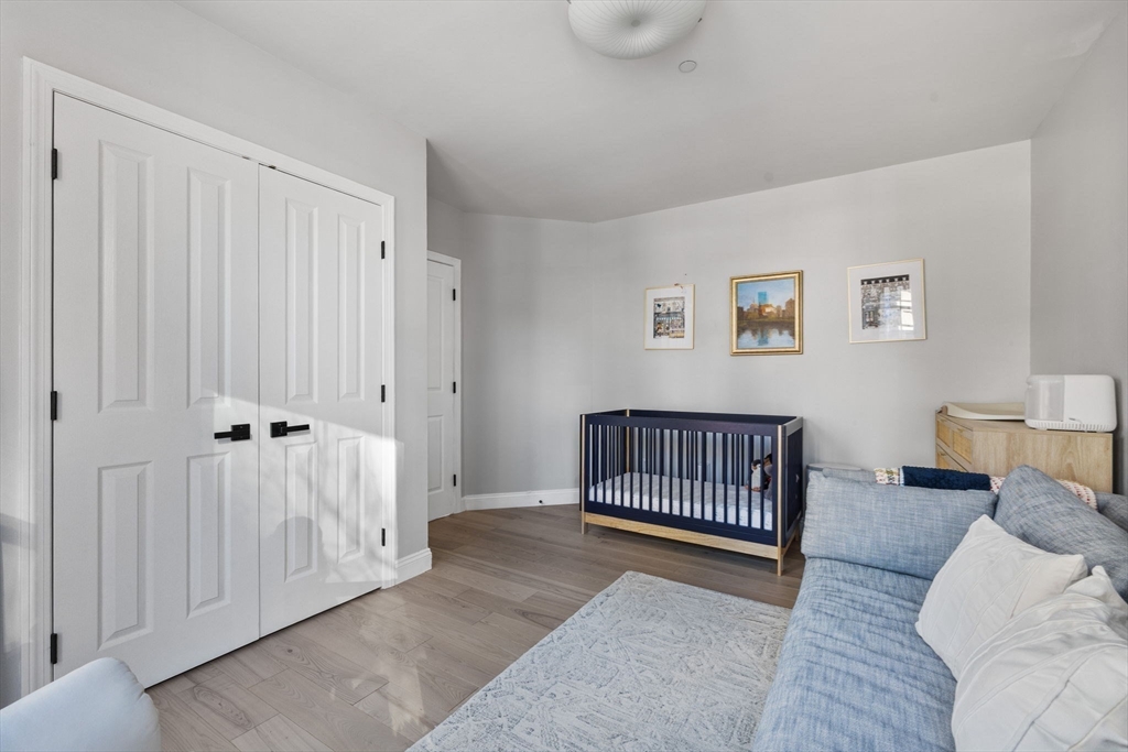 75 Clarendon Street, Unit 201 Boston, MA 02116 - Photo 11 of 17