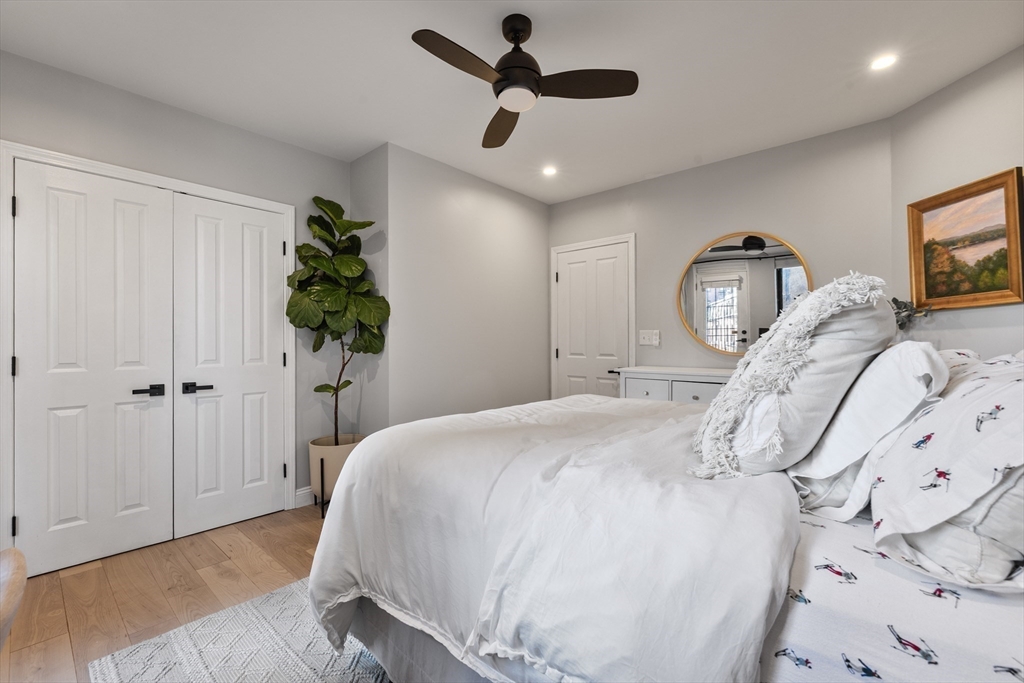 75 Clarendon Street, Unit 201 Boston, MA 02116 - Photo 7 of 15