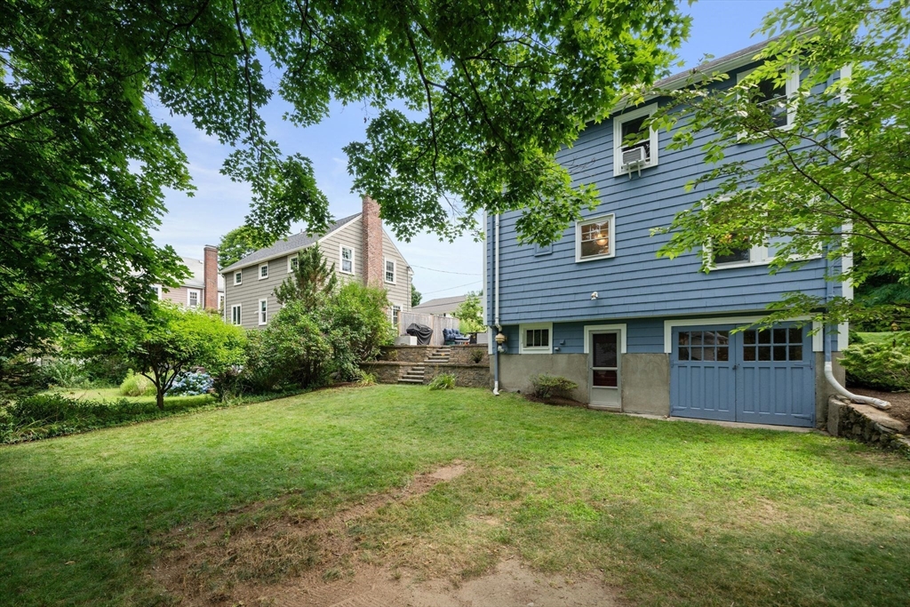 10 Parkview Road Reading, MA 01867 - Photo 30 of 31 a house view with a garden space