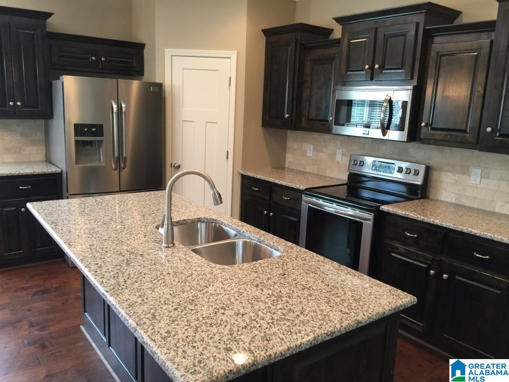 246 Rome Beauty Circle Oxford, AL 36203 - Photo 6 of 30