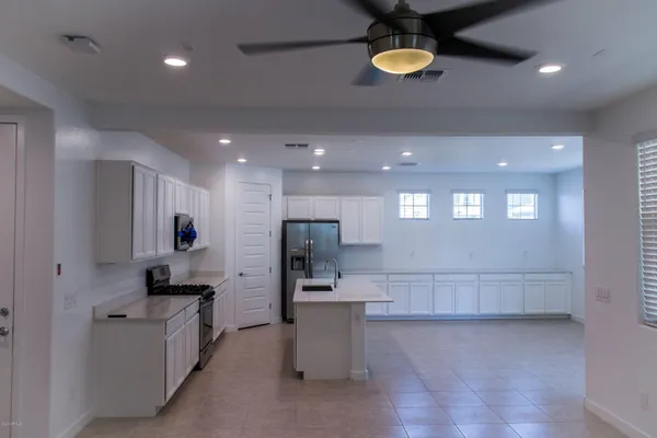 $2,800 | 1106 East Weatherby Way, Chandler, AZ 85286