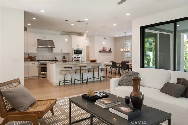 $3,595,000 | 310 Costa Bella Court, Costa Mesa, CA 92627