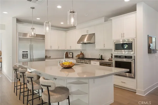 $3,595,000 | 310 Costa Bella Court, Costa Mesa, CA 92627