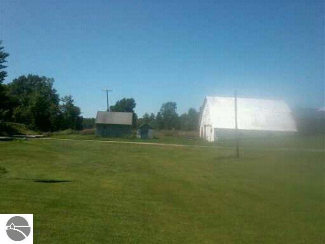 2980 Brown Road Bentley, MI 48613 - Photo 9 of 24 1754942-8.JPG