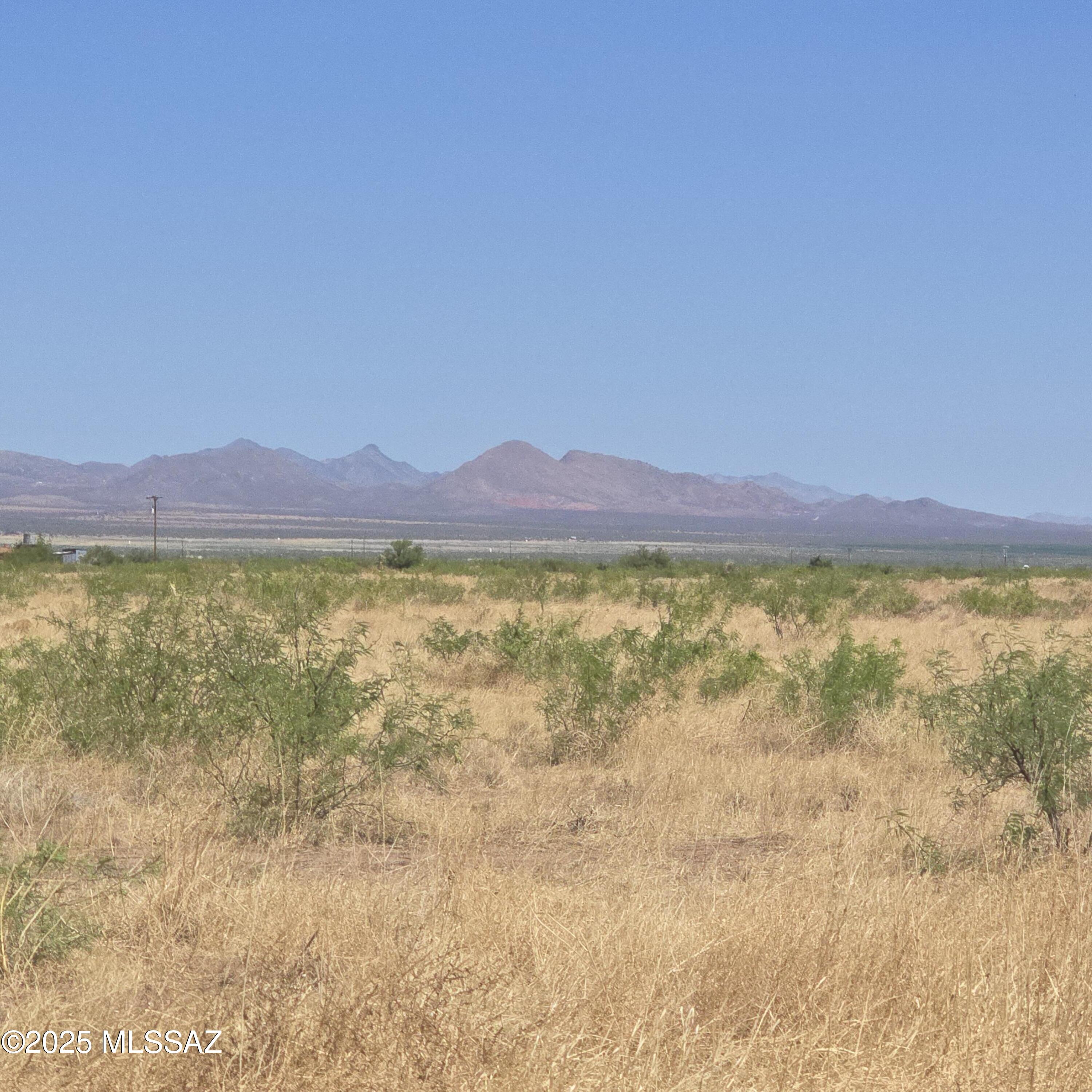 4188 West Hopkins Road McNeal, AZ 85617 - Photo 6 of 12 view to sw