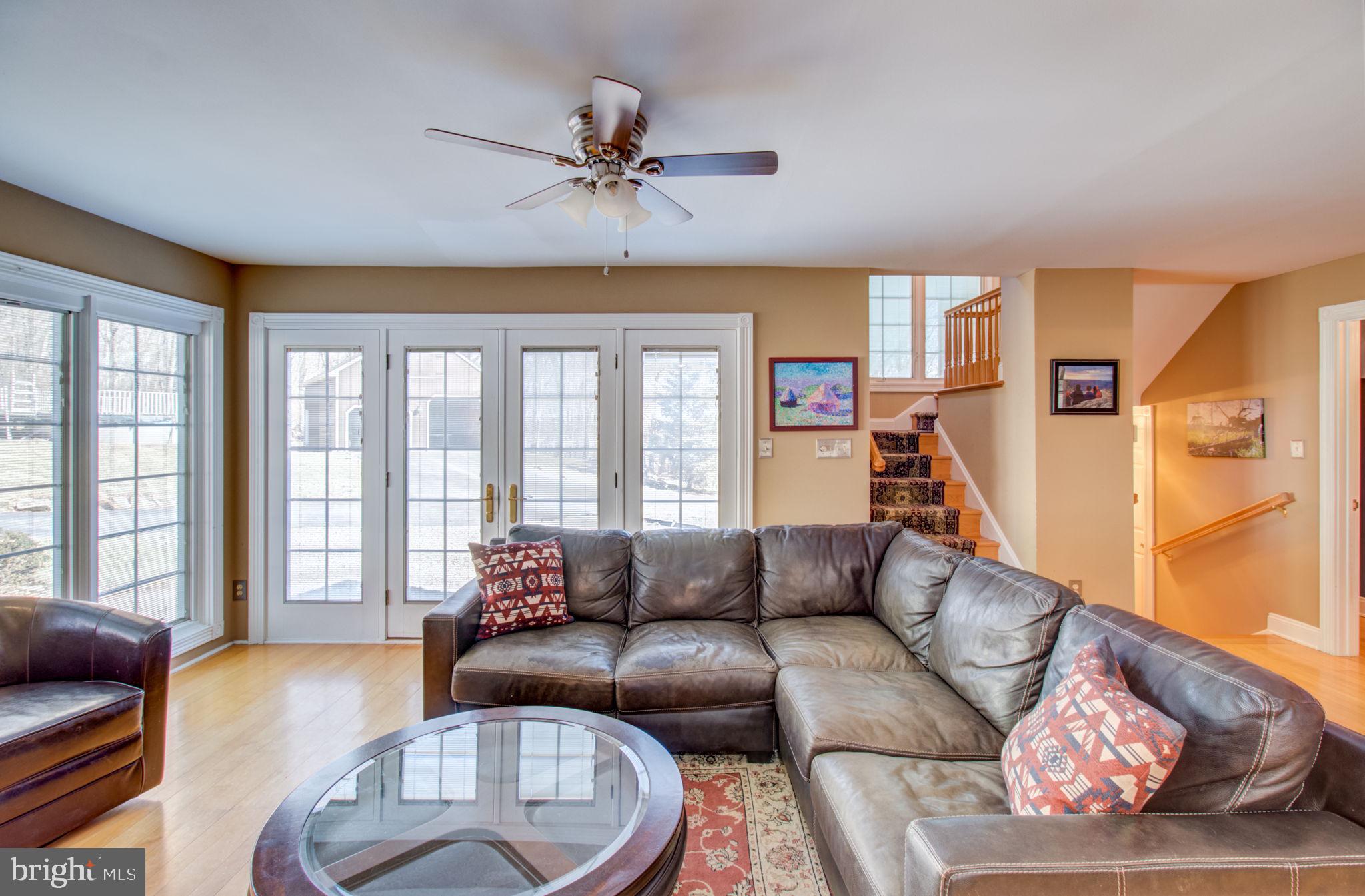 121 Woosamonsa Road Pennington, NJ 08534 - Photo 15 of 49