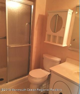 767 B Marlton Road, Unit 767B Monroe Township, NJ 08831 - Photo 16 of 17 Master bathroom