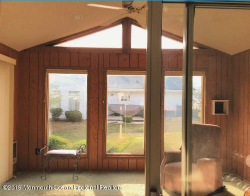 767 B Marlton Road, Unit 767B Monroe Township, NJ 08831 - Photo 9 of 17 Sun Room