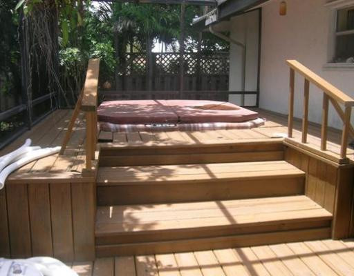 2560 Northeast 46th Street Lighthouse Point, FL 33064 - Photo 14 of 16 Swimming Pool/Hot Tub/Sauna