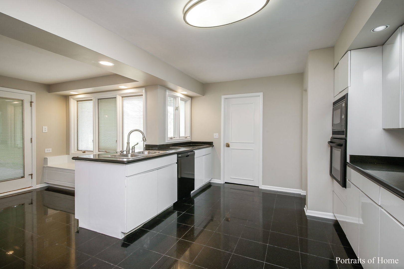 23W735 Hobson Road Naperville, IL 60540 - Photo 12 of 37