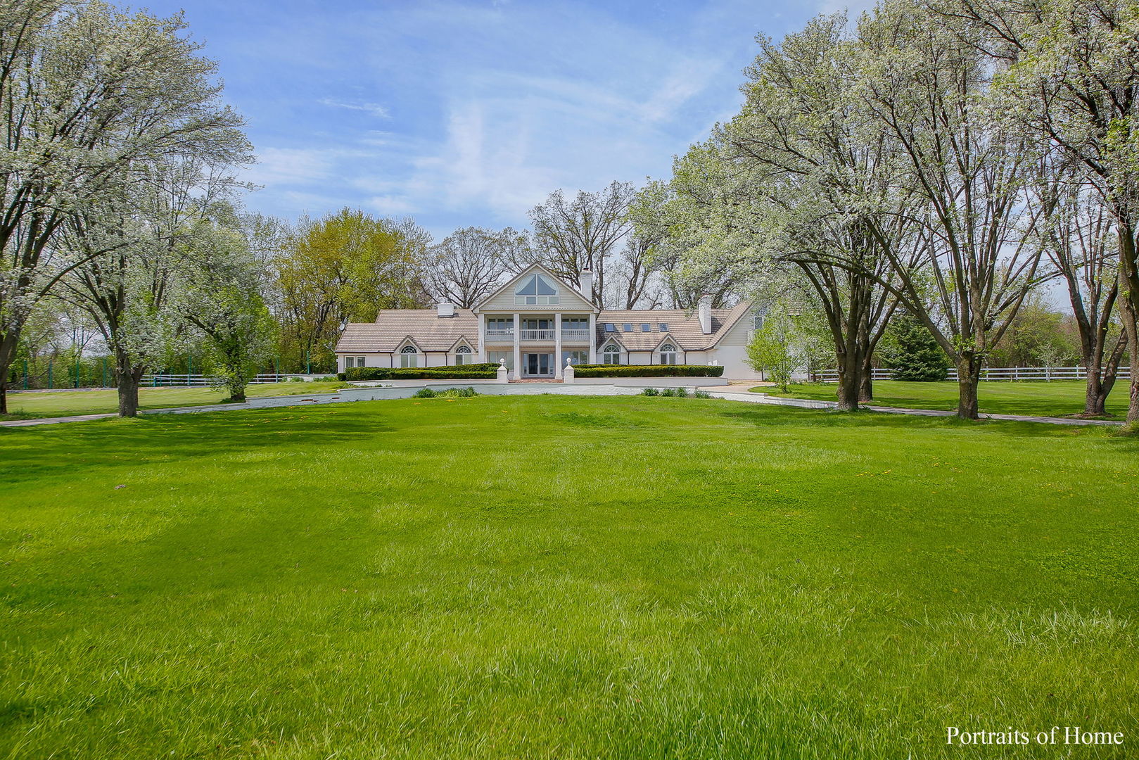 23W735 Hobson Road Naperville, IL 60540 - Photo 3 of 37