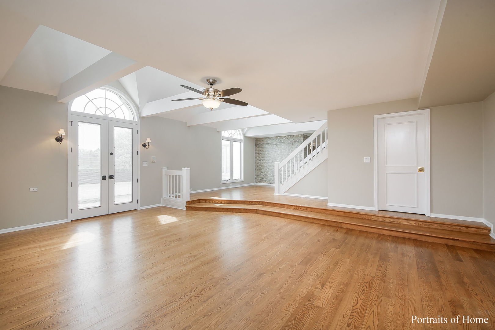 23W735 Hobson Road Naperville, IL 60540 - Photo 8 of 37