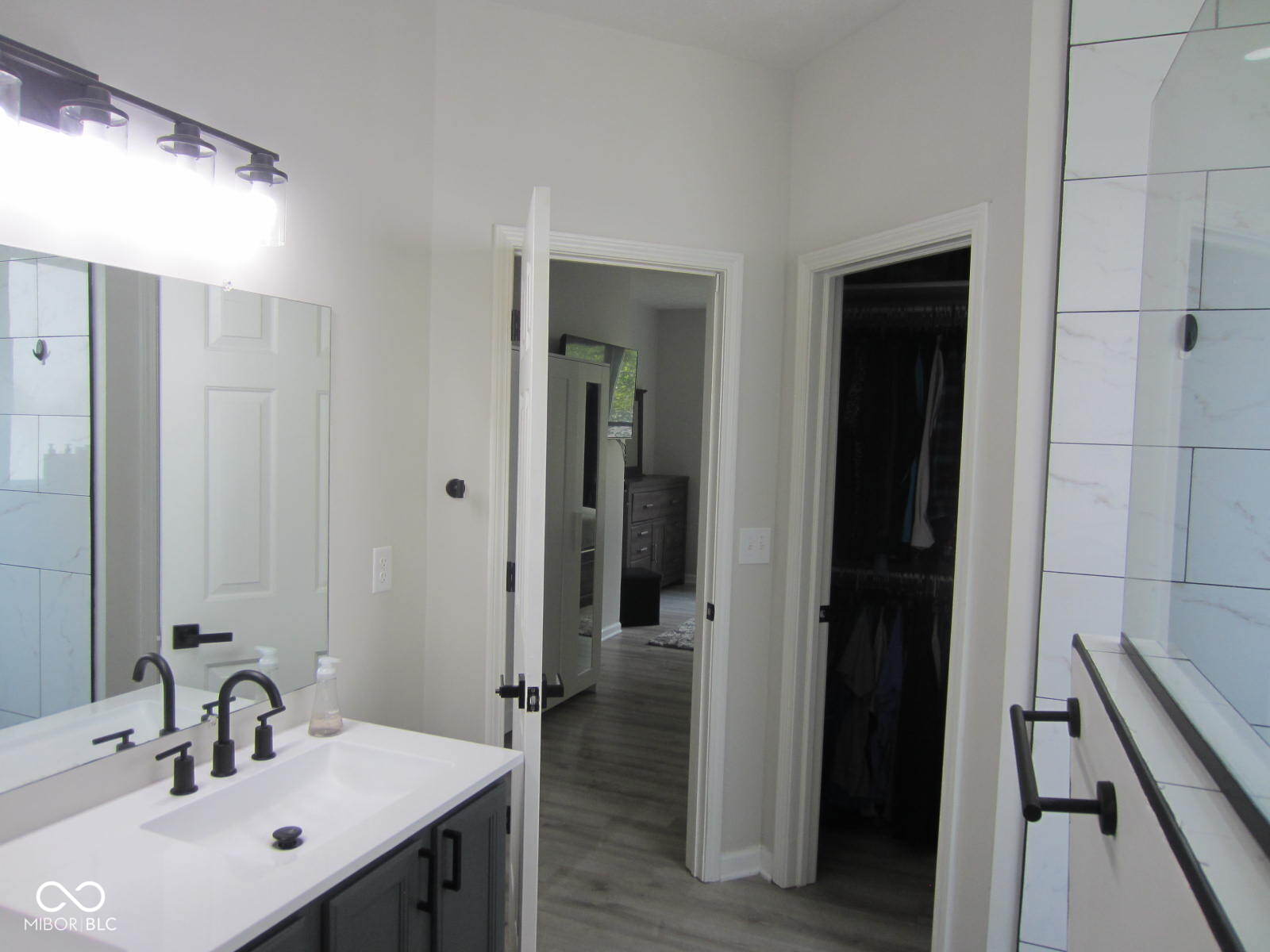 9035 Bailey Way Fishers, IN 46037 - Photo 15 of 20