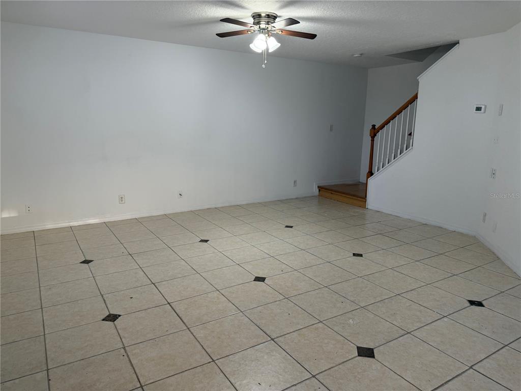 201 Drawbridge Lane Valrico, FL 33594 - Photo 4 of 11 a view of an empty room