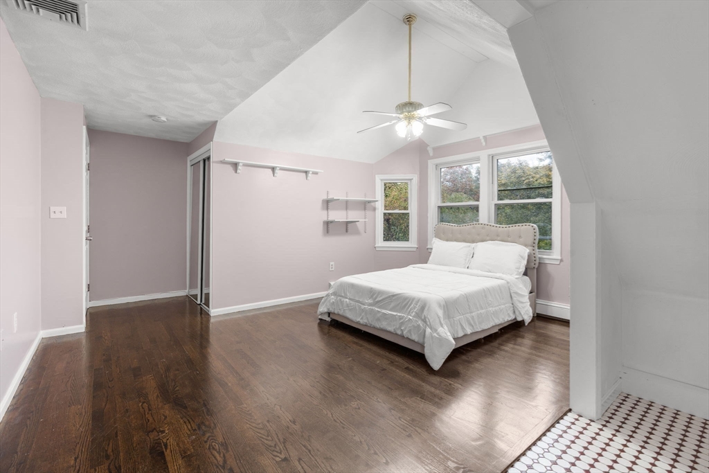 8 McDonald Road Wilmington, MA 01887 - Photo 17 of 40