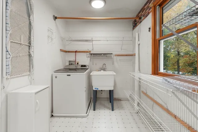 $929,900 | 8 McDonald Road, Wilmington, MA 01887