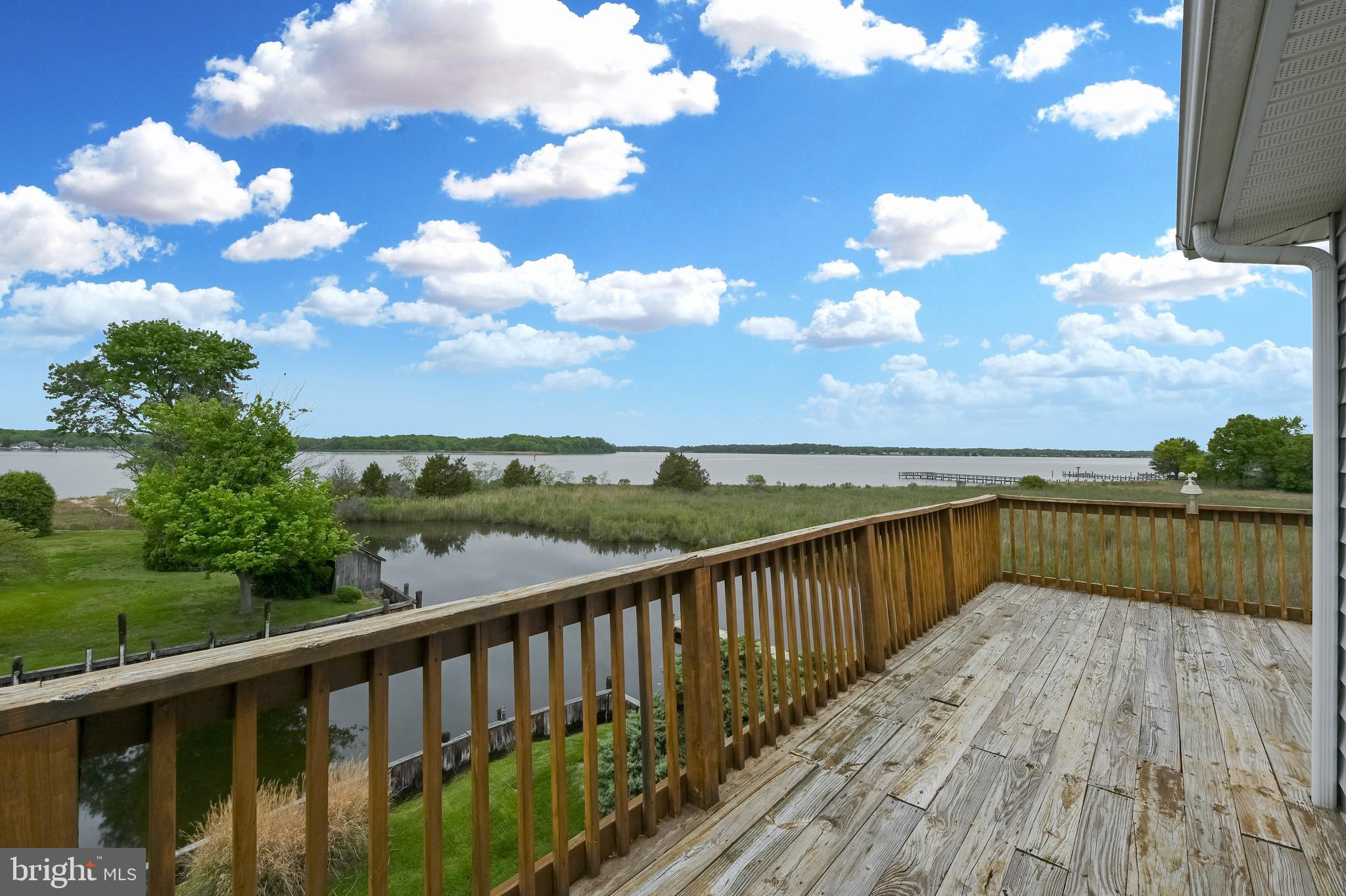 1100 Paca Drive Edgewater, MD 21037 - Photo 50 of 60 Owners suite deck