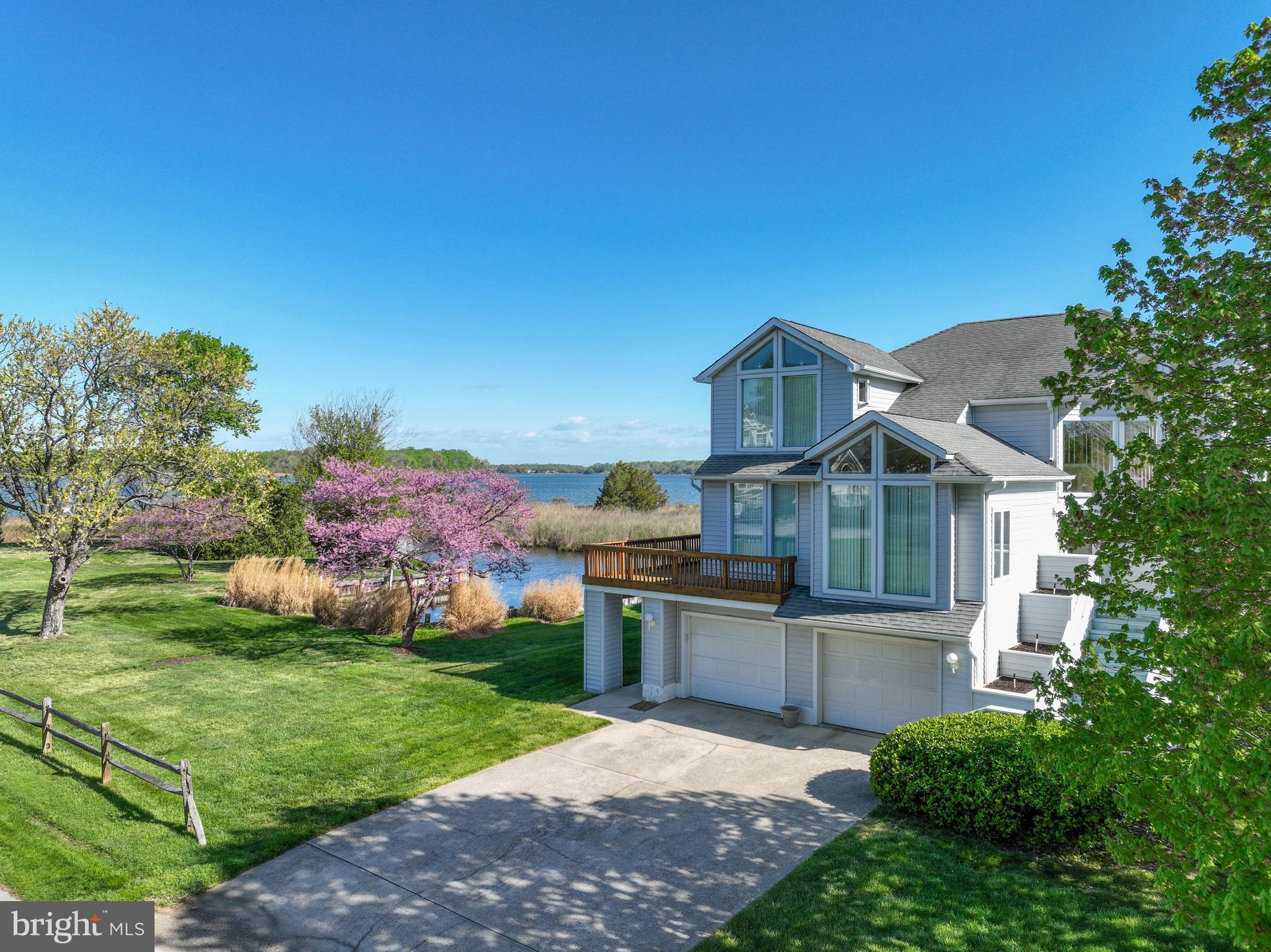 1100 Paca Drive Edgewater, MD 21037 - Photo 7 of 60 Awesome curb appeal