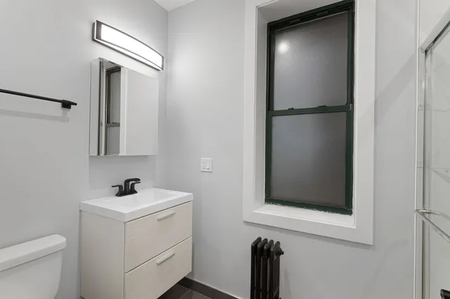 $1,582 | 7736 North Eastlake Terrace, Unit 3W, Chicago, IL 60626