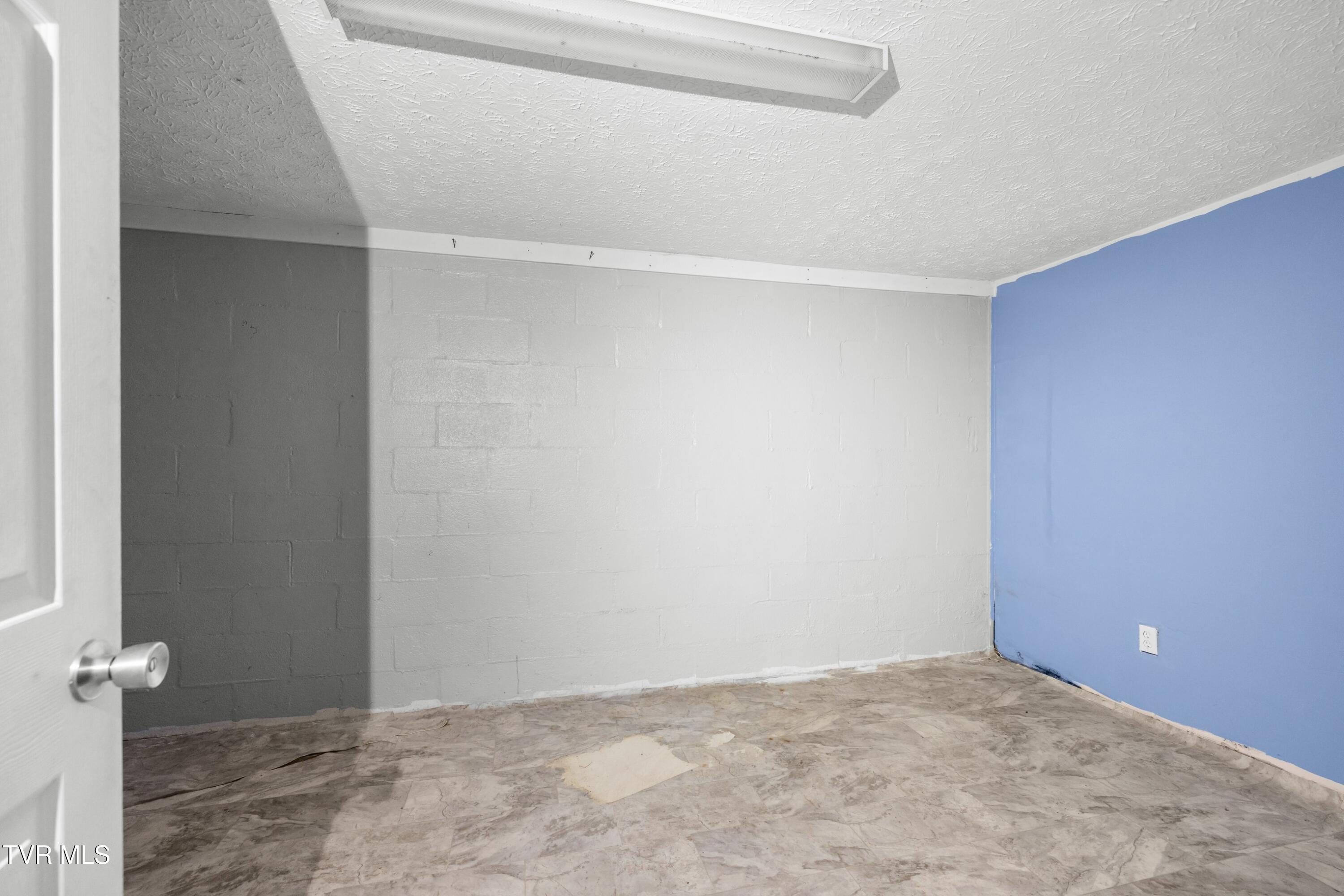 1423 Guinn Road Talbott, TN 37877 - Photo 20 of 24 021-1423GuinnRoad-Talbott-TN-37877-SMALL