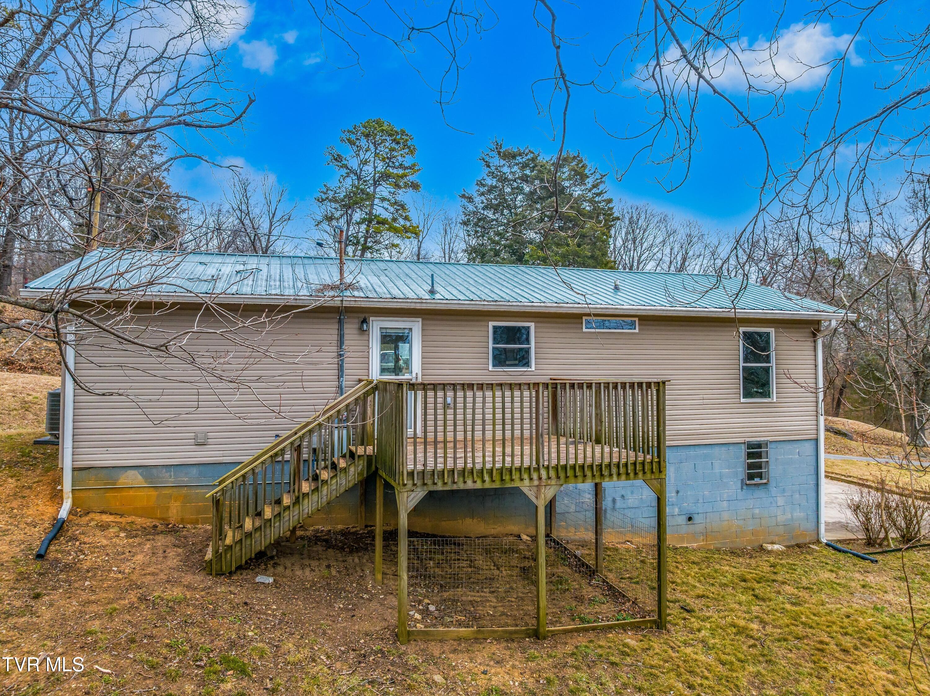 1423 Guinn Road Talbott, TN 37877 - Photo 3 of 24 004-1423GuinnRoad-Talbott-TN-37877-SMALL