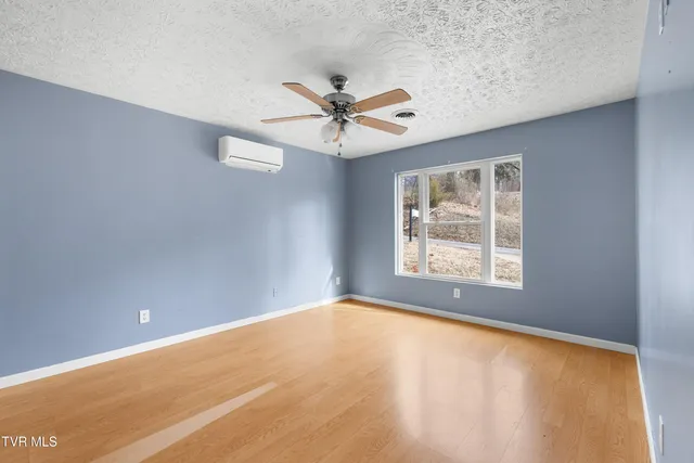 $215,000 | 1423 Guinn Road, Talbott, TN 37877