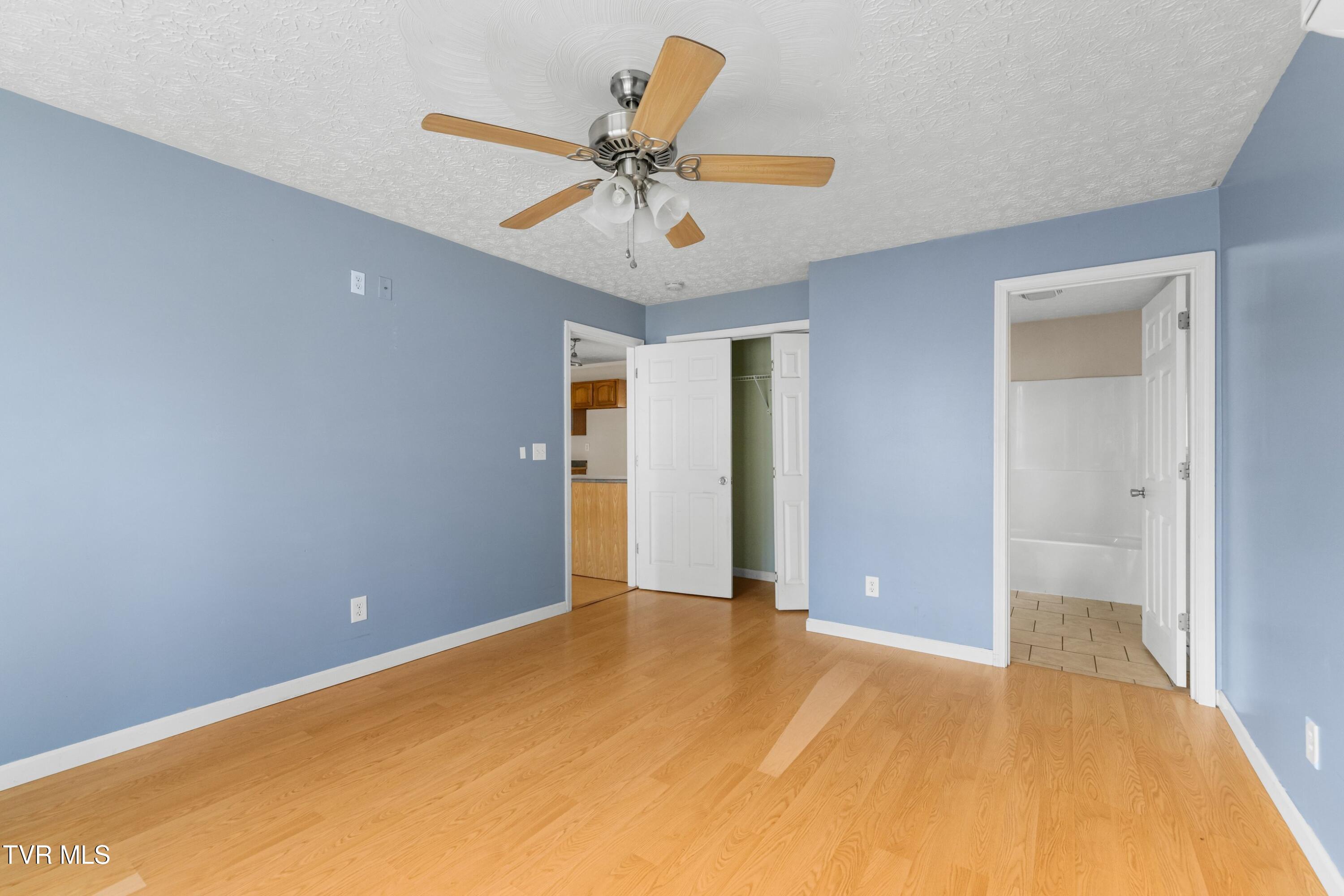 1423 Guinn Road Talbott, TN 37877 - Photo 10 of 24 011-1423GuinnRoad-Talbott-TN-37877-SMALL