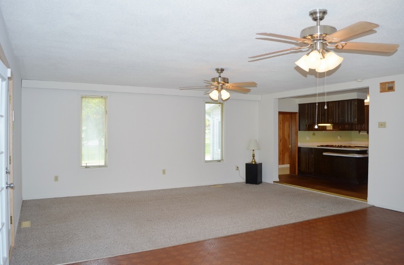 3450 Sand Point Road Fort Wayne, IN 46809 - Photo 8 of 34