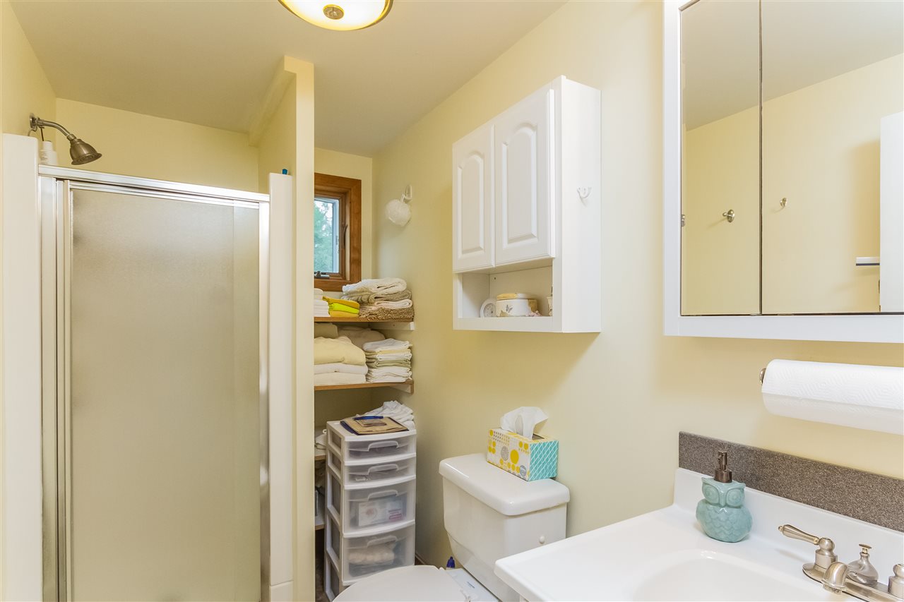 96 Merrimack Road Amherst, NH 03031 - Photo 26 of 37