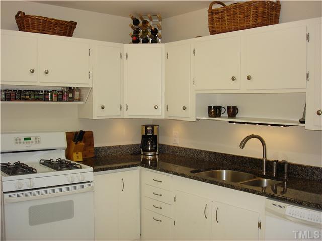 437 Ridgefield Road Chapel Hill, NC 27517 - Photo 5 of 17 Kitchen has granite countertops!