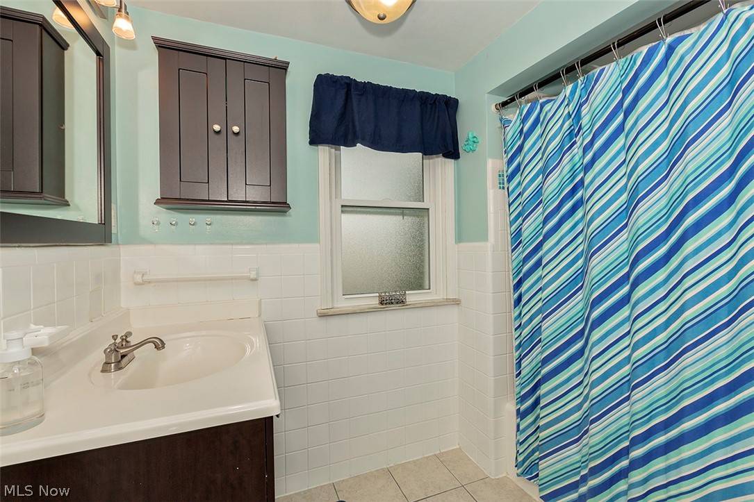 2333 Charney Road Cleveland, OH 44118 - Photo 22 of 26 Gallery Image 22
