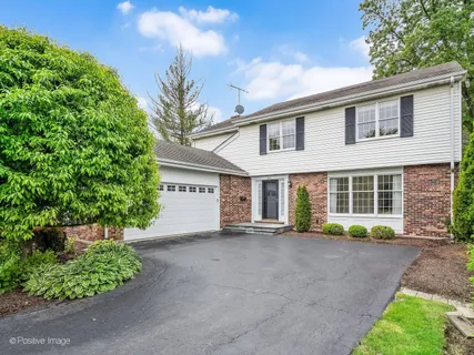 $999,900 | 318 Arlington Avenue, Elmhurst, IL 60126