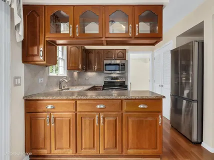 $999,900 | 318 Arlington Avenue, Elmhurst, IL 60126
