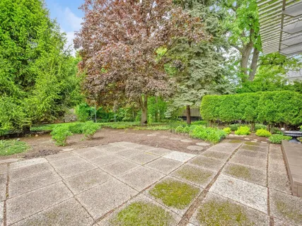 $999,900 | 318 Arlington Avenue, Elmhurst, IL 60126