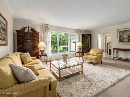 $999,900 | 318 Arlington Avenue, Elmhurst, IL 60126