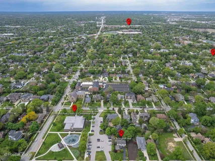 $999,900 | 318 Arlington Avenue, Elmhurst, IL 60126